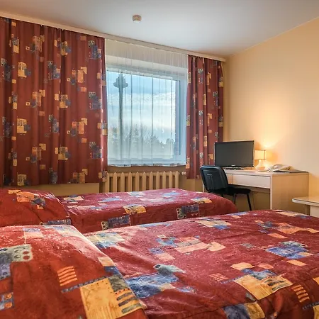 Karolina Park Hotel 3*