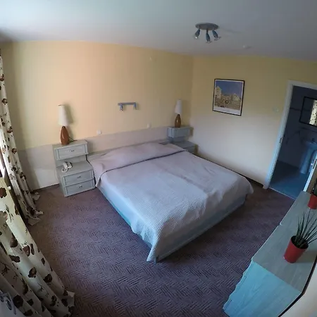 Готель Karolina Park Вільнюс