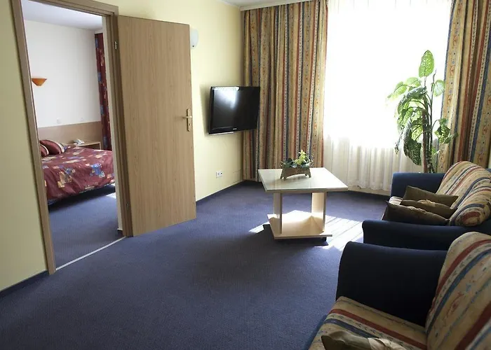 Karolina Park Szálloda 3*