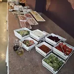 Hotell Karolina Park 3*