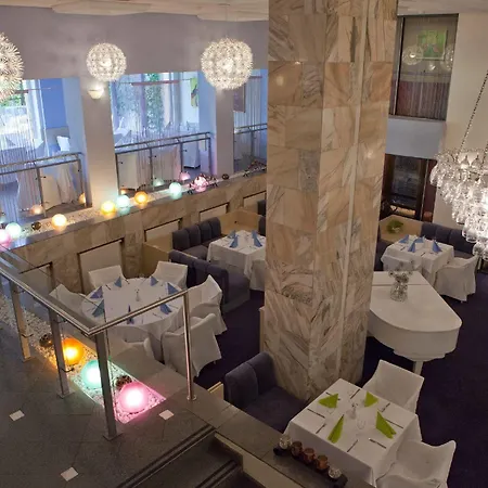 Karolina Park 3* Вильнюс