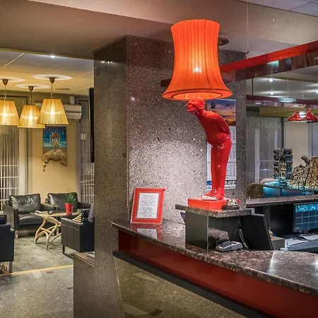 Karolina Park Hotel 3*