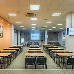 Hotel Karolina Park 3*