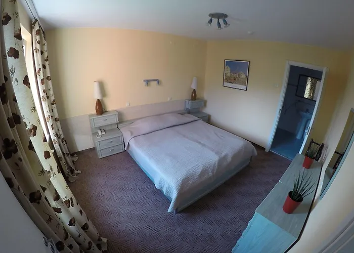 Готель Karolina Park Вільнюс